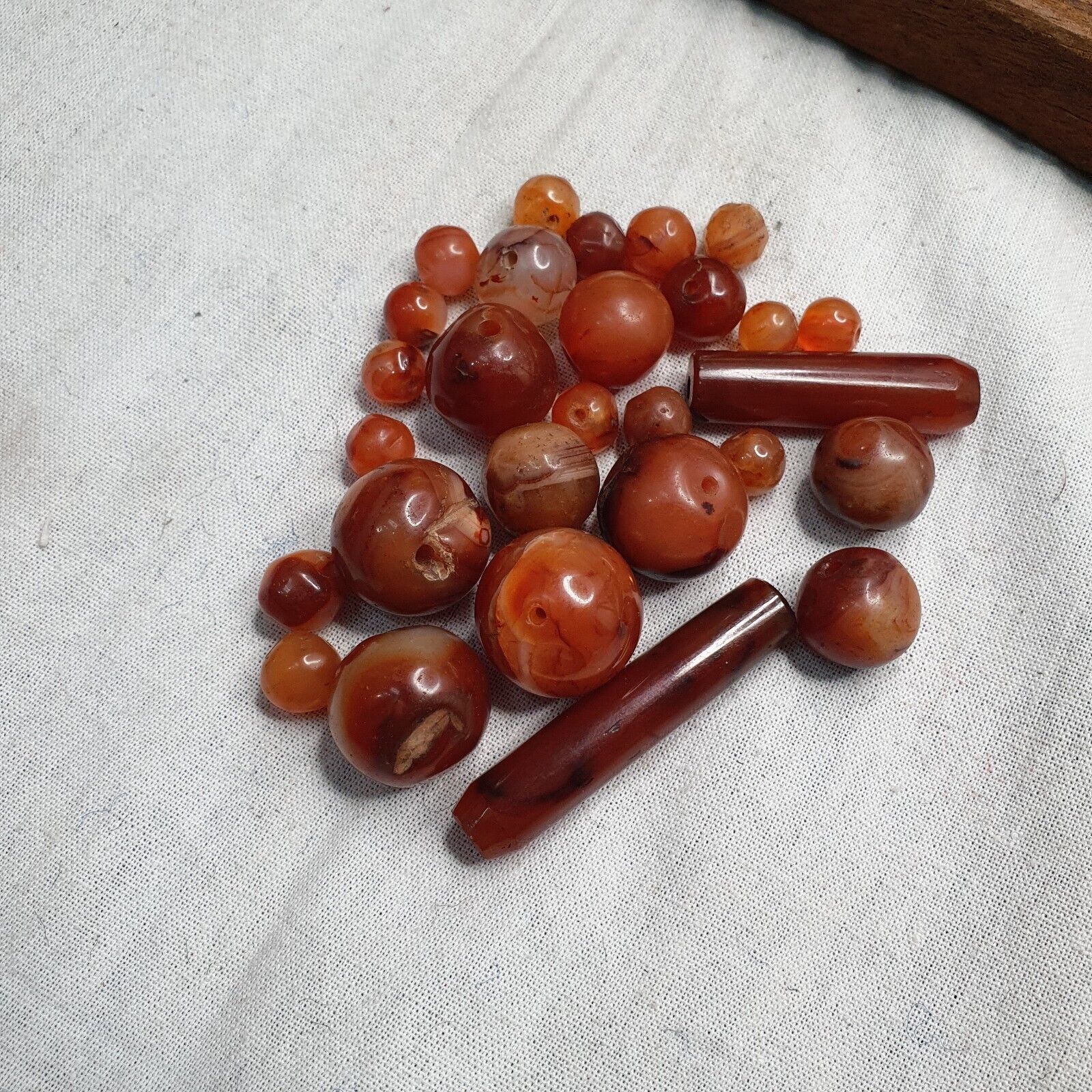Lot Antique Red Agate Himalayan Tibetan African Agate carnelian Beads CRD