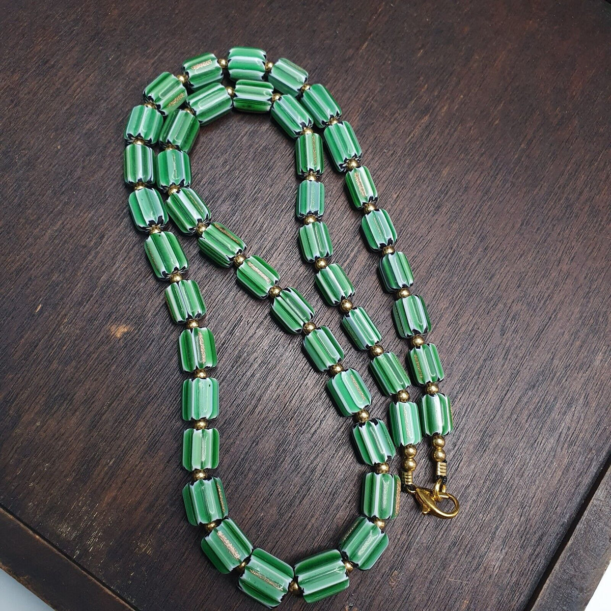Vintage venetian Style Beads Collection Green beads Necklace B21
