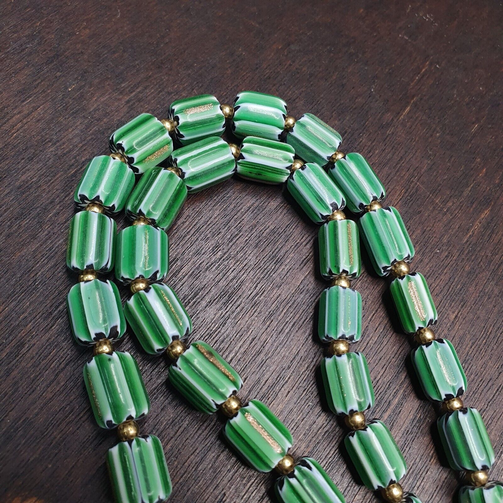 Vintage venetian Style Beads Collection Green beads Necklace B21
