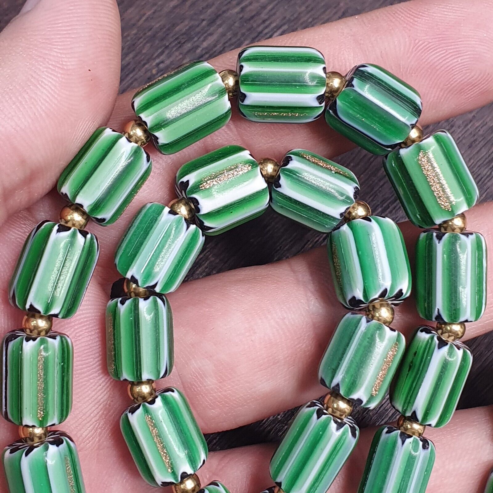 Vintage venetian Style Beads Collection Green beads Necklace B21
