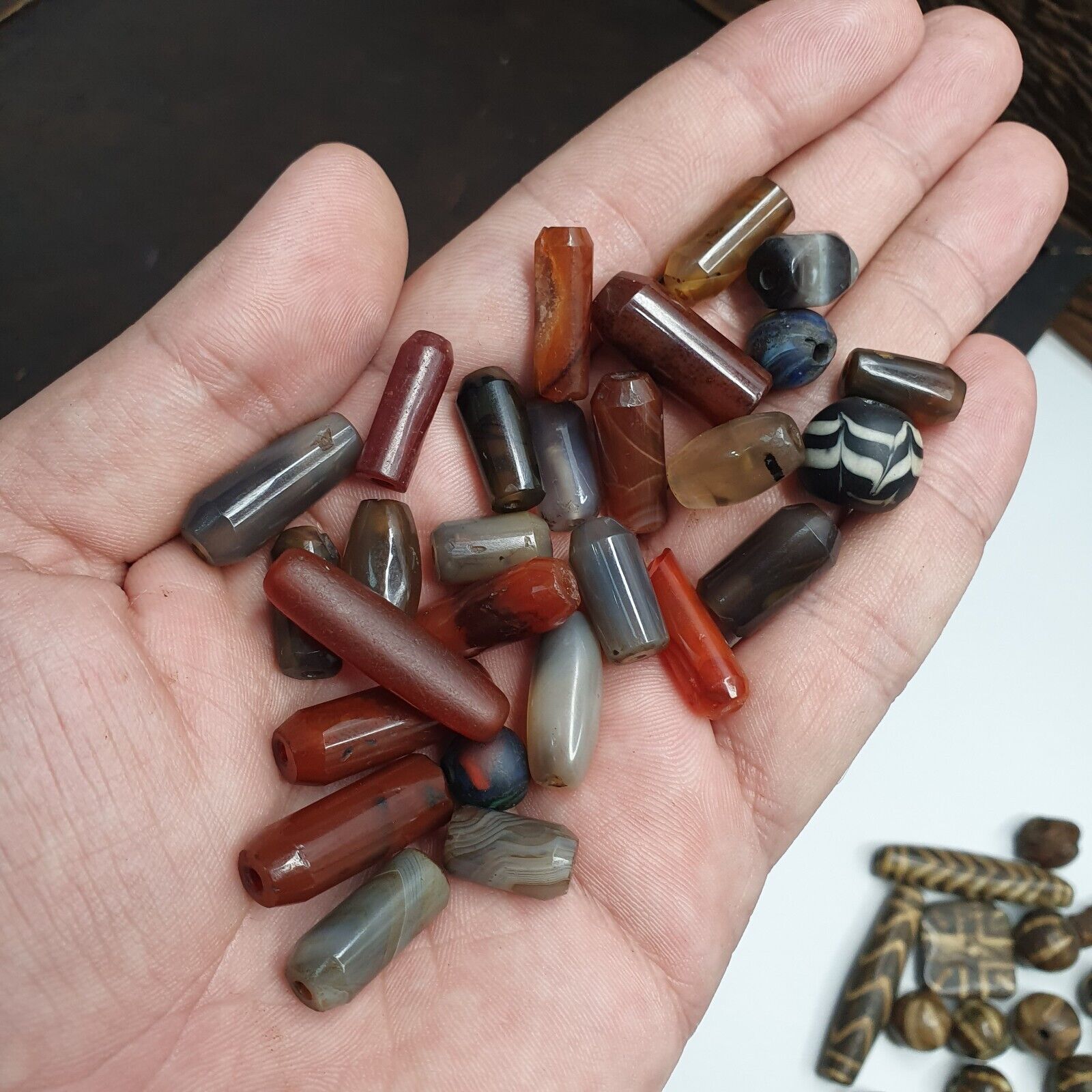 Lot Asian Pumtek and African Yemeni Agate Beads LOT-PMT