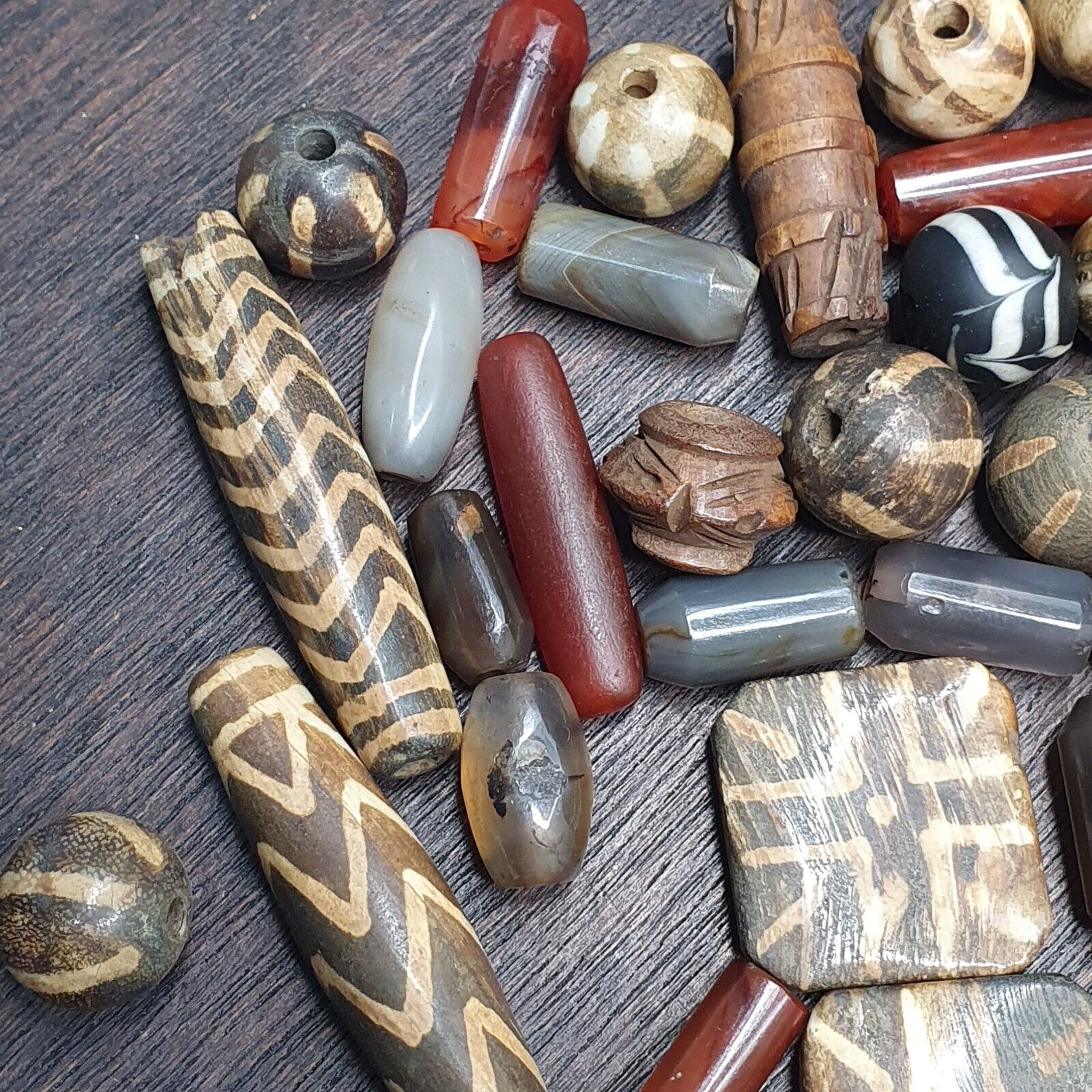 Lot Asian Pumtek and African Yemeni Agate Beads LOT-PMT