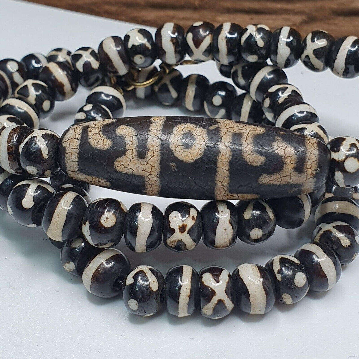 Indo Tibetan Himalayan Agate Bead unique Patterns Dzi Amulet Necklace