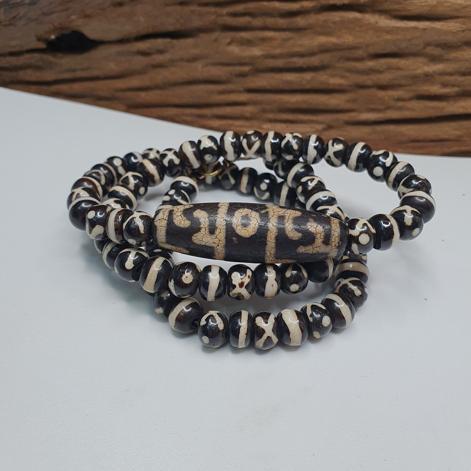 Indo Tibetan Himalayan Agate Bead unique Patterns Dzi Amulet Necklace