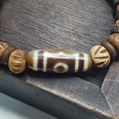 Protective Tibetan 3 Eyes and Lines Agate Dzi Bead Amulet carving beads Bracelet