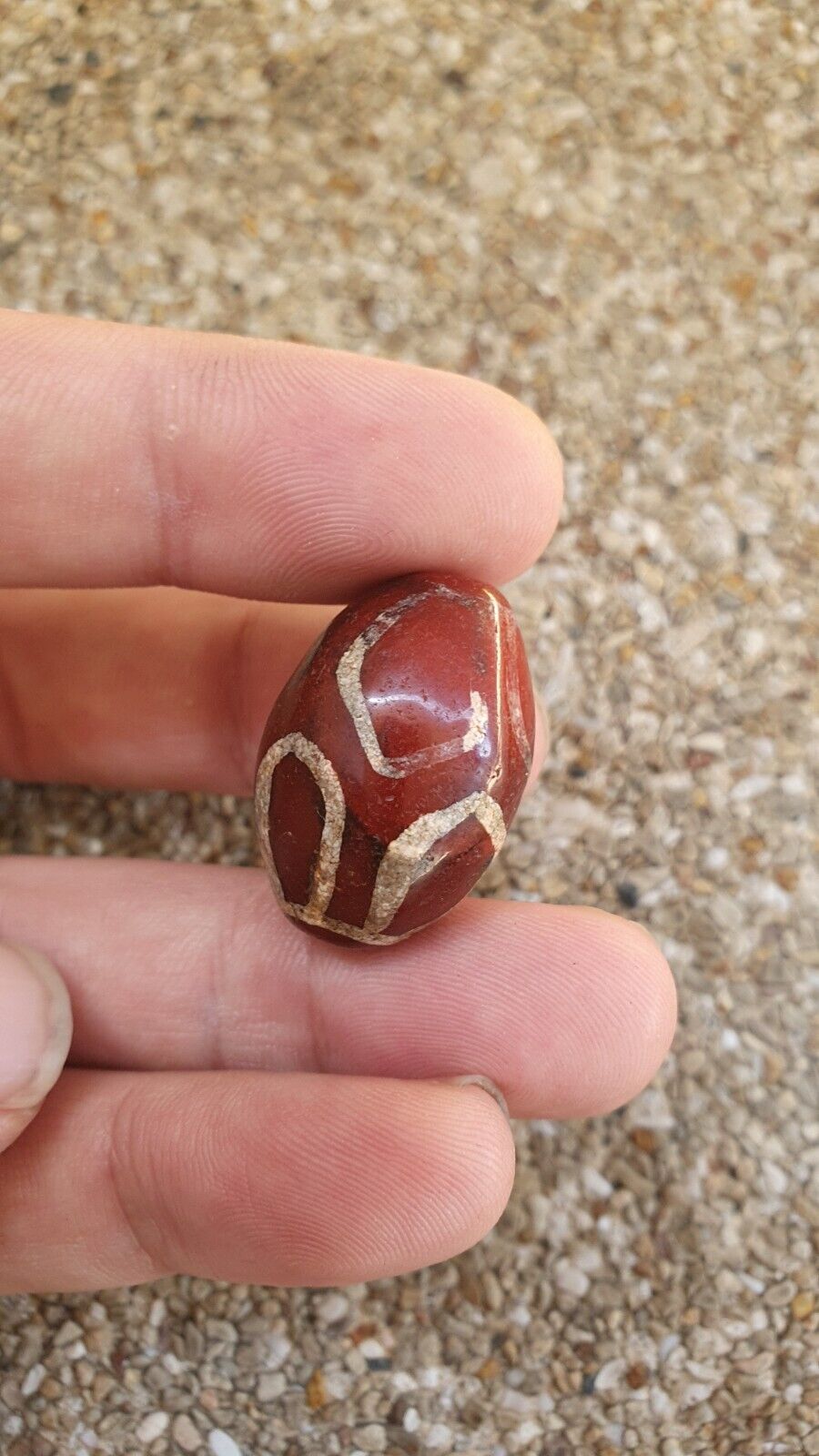 SHDK-3. Exquisite Antique Tibetan Etched Agate Bead: A Rare Gem from the Past