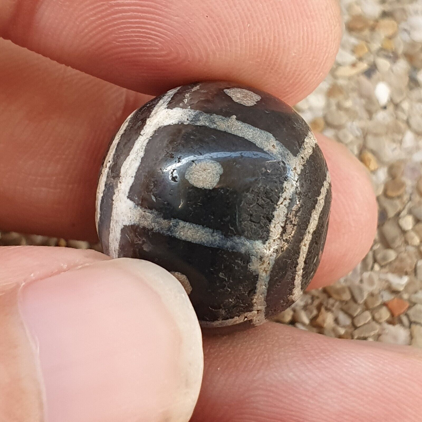 Antique Tibetan Etched Gray Agate Bead Eyes Pattern Amulet SHDK-6