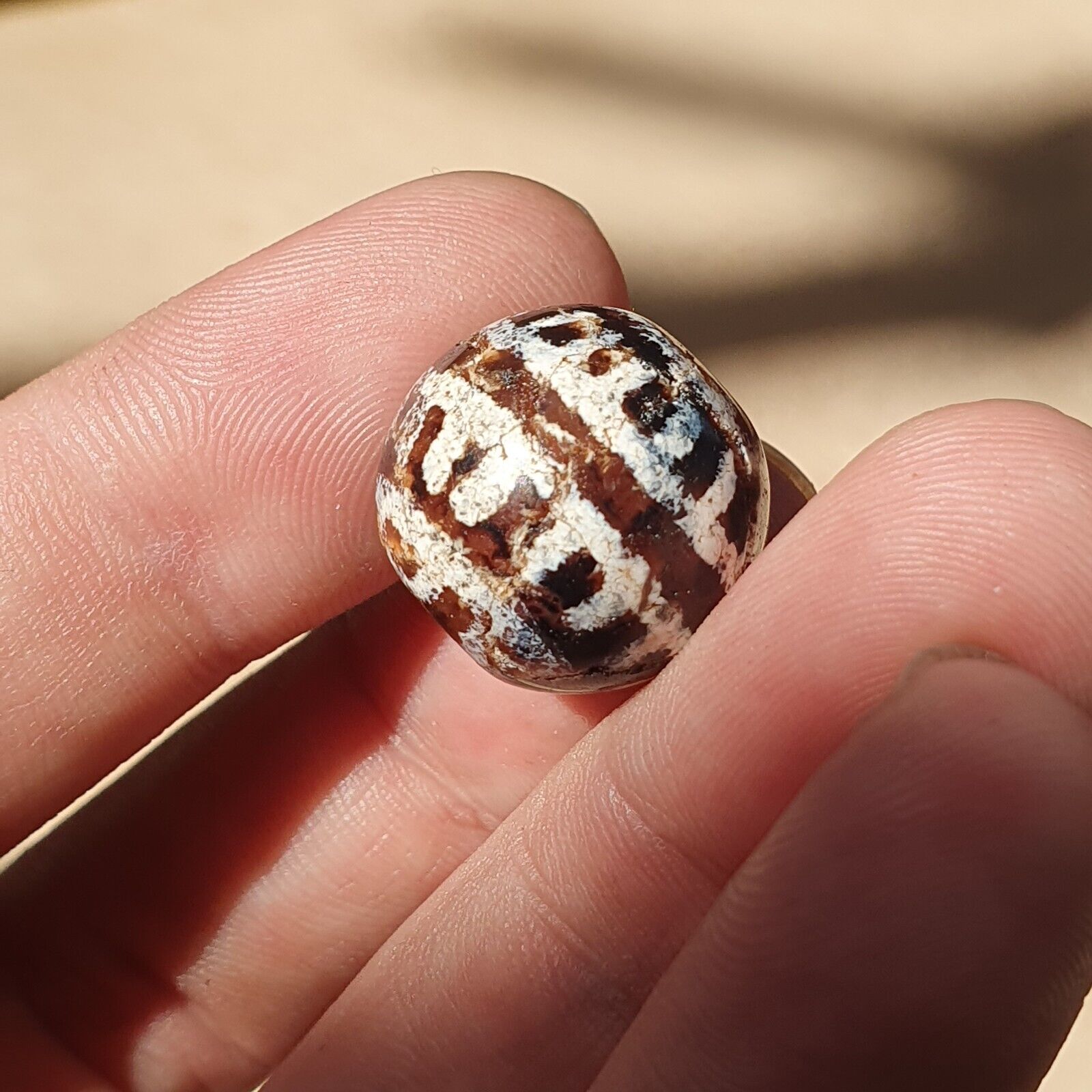 Antique Himalayan Indo Tibetan Etched Agate Bead 18x17mm SHDK-2