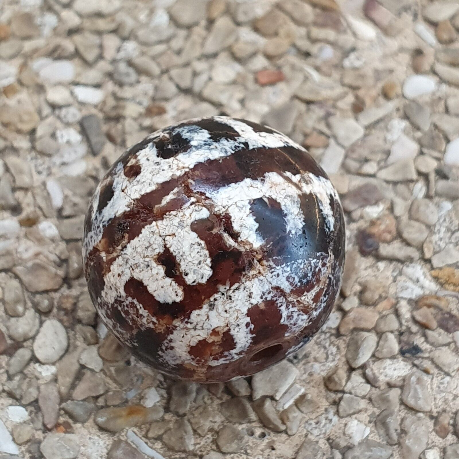 Antique Himalayan Indo Tibetan Etched Agate Bead 18x17mm SHDK-2