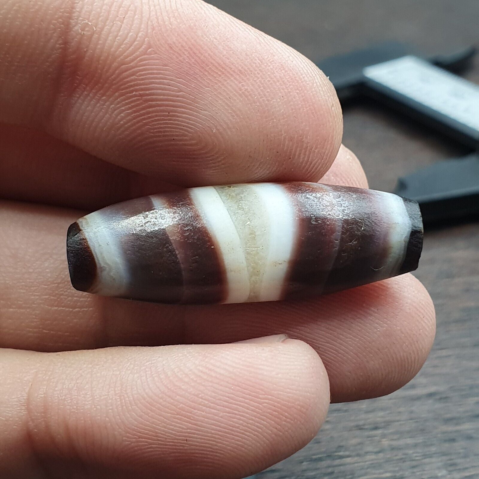 rare and unique Pattern Yemeni Middle Eastern Natural Candy Agate Amulet