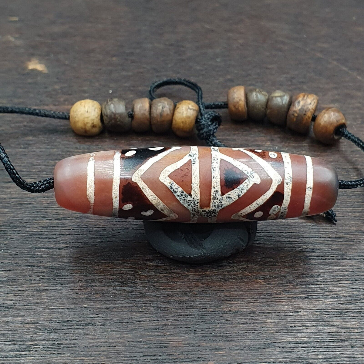 Antique -Vintage PYU Tibetan ETCHED Pink AGATE zig zag Eyes pattern BEAD 51mm