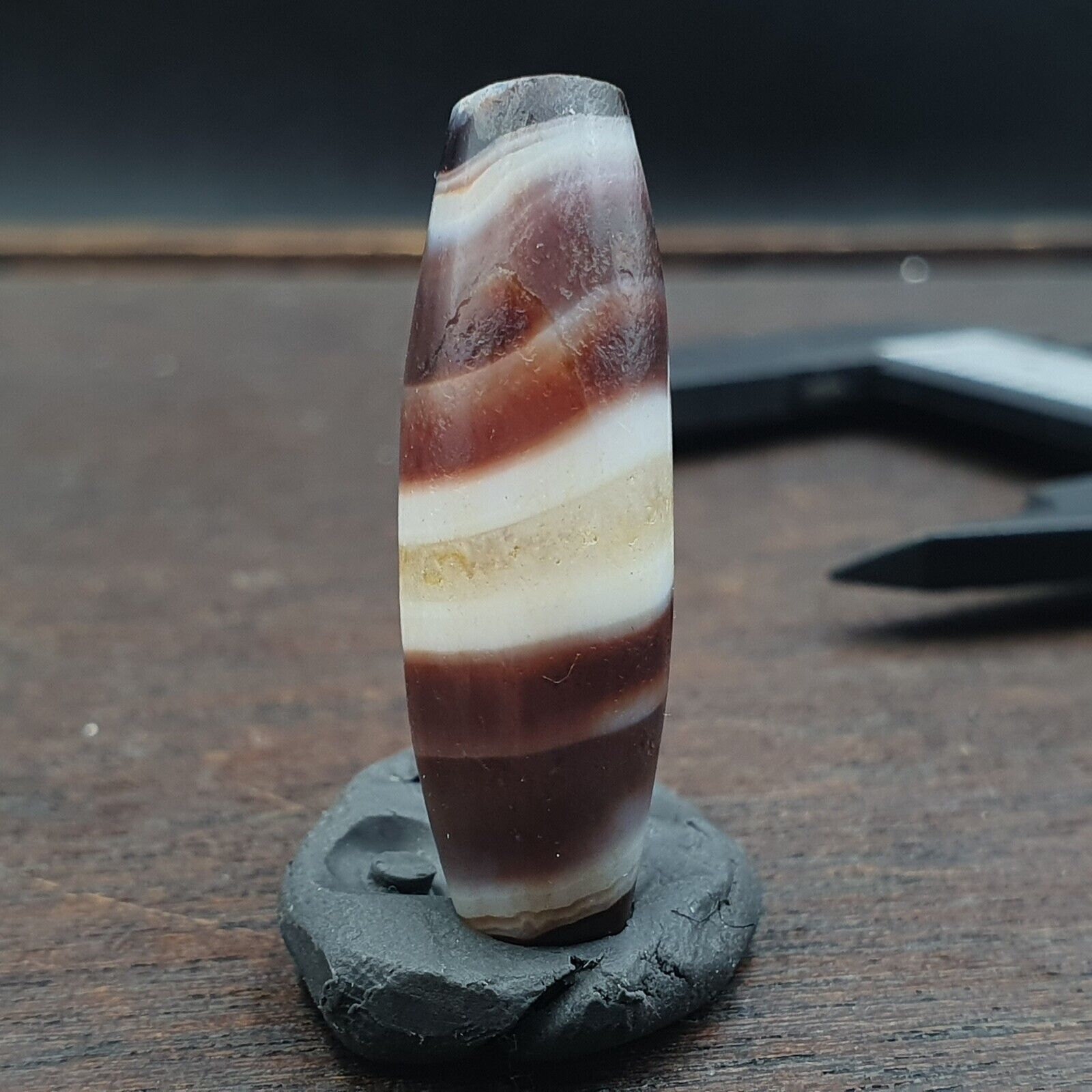 rare and unique Pattern Yemeni Middle Eastern Natural Candy Agate Amulet