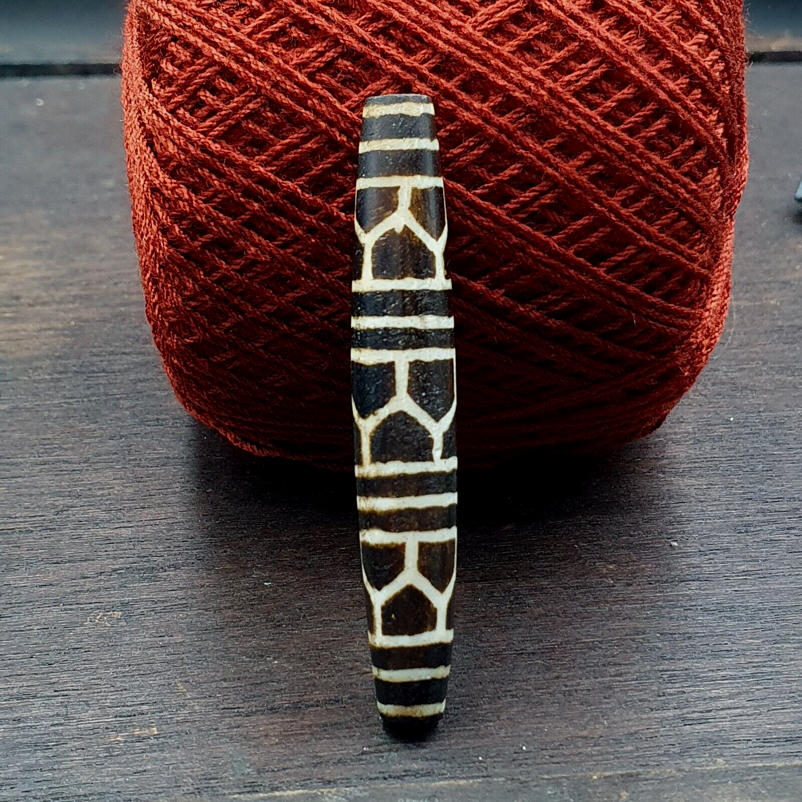 Vintage South Asian Burma Old Pumtek pyu beads petrified Wood Stone bead