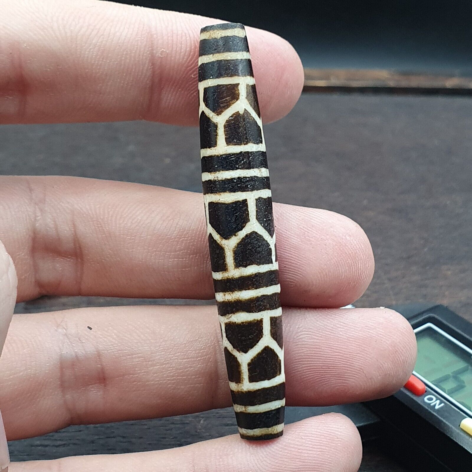 Vintage South Asian Burma Old Pumtek pyu beads petrified Wood Stone bead