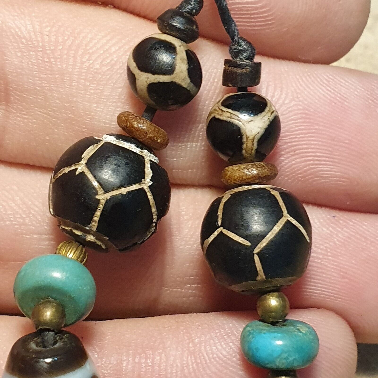 Antique Old Magnificent Tibetan Eyes in Eye Agate stone Dzi Beads Amulet