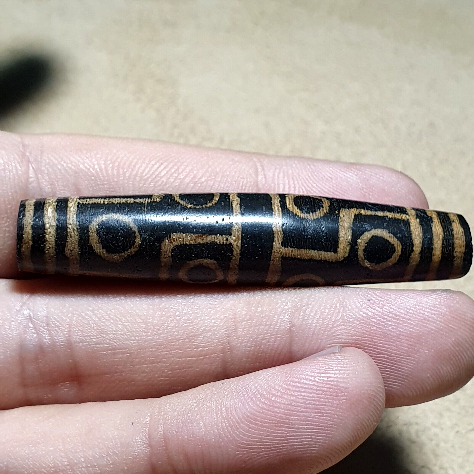 Eyes Pattern Antiquity Trade Pumtek petrified Wood Bead 57..4mm