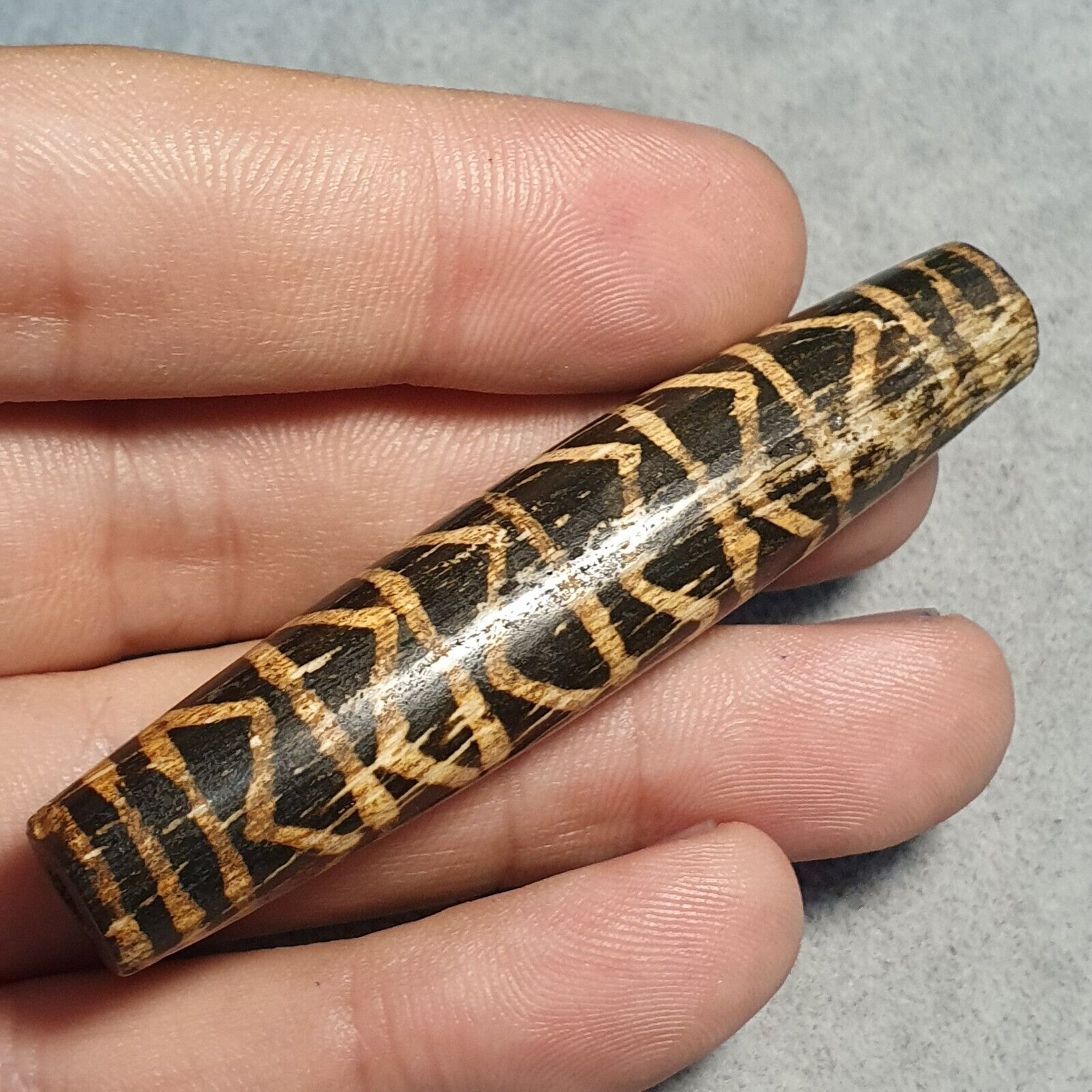 South Asian Burmese Antiques Trade Pumtek petrified Wood Bead 68.4mm