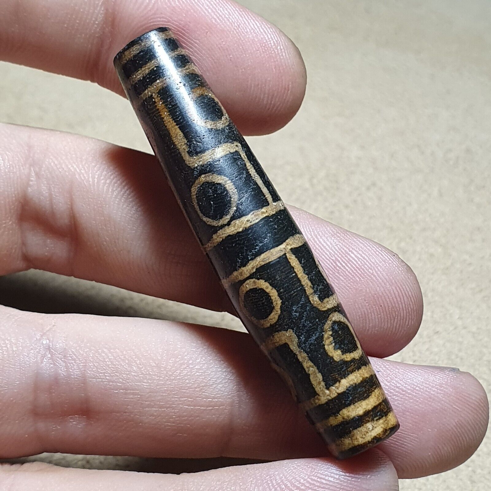 Eyes Pattern Antiquity Trade Pumtek petrified Wood Bead 57..4mm