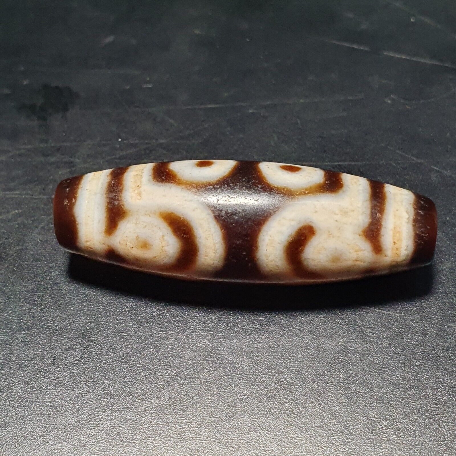 7 Eyes Vintage Tibetan Unique pattern Agate stone Dzi  Amulet SHD-5