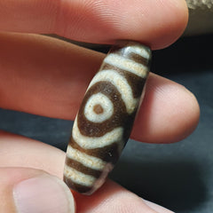 3 Eyes Vintage Tibetan Unique pattern Agate stone Dzi Amulet SHD-6
