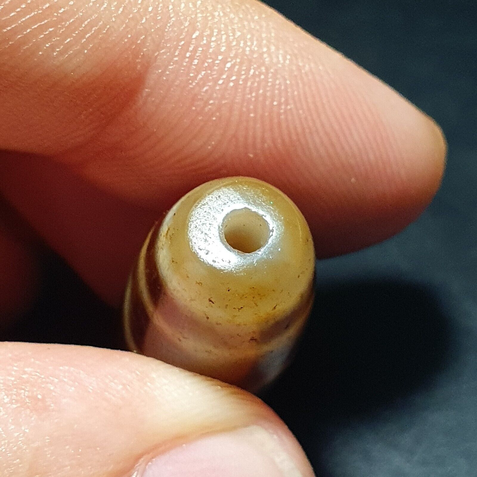 Old Tibetan Diamond Eyes Unique pattern Agate stone Dzi Bead Amulet