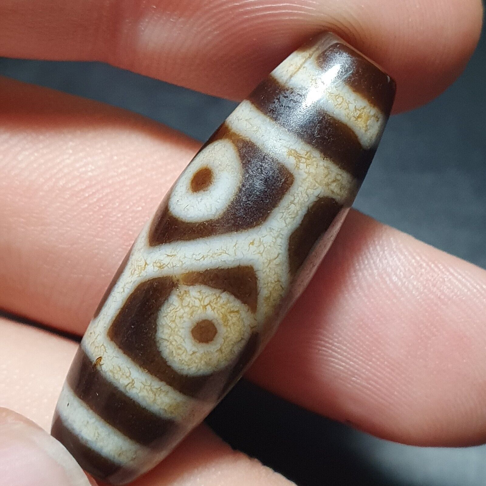 6 eyes Nepalese Indo Tibetan Vintage Agate stone Dzi Amulet SHD-9