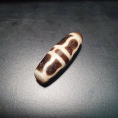 Antique Indo Tibetan Very Rare pattern Agate stone Dzi Amulet SHD-7