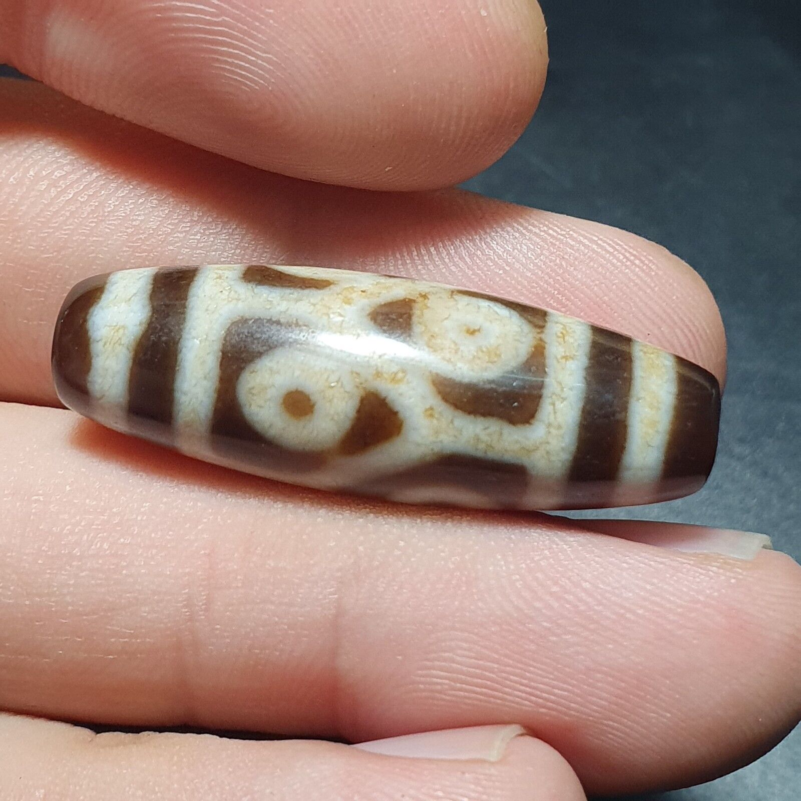 6 eyes Nepalese Indo Tibetan Vintage Agate stone Dzi Amulet SHD-9