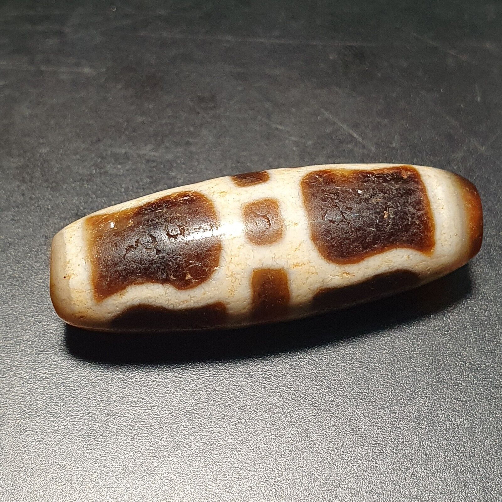 Antique Indo Tibetan Very Rare pattern Agate stone Dzi Amulet SHD-7