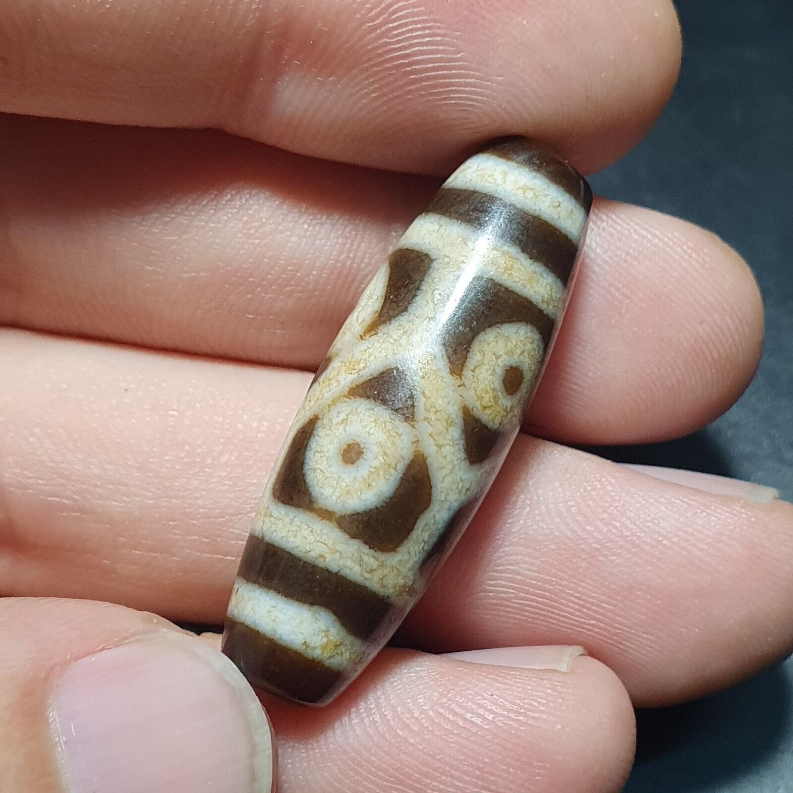 6 eyes Nepalese Indo Tibetan Vintage Agate stone Dzi Amulet SHD-9
