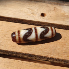 Himalayan Indo Tibetan Agate ZigZag Lines Bead unique Patterns Dzi Amulet