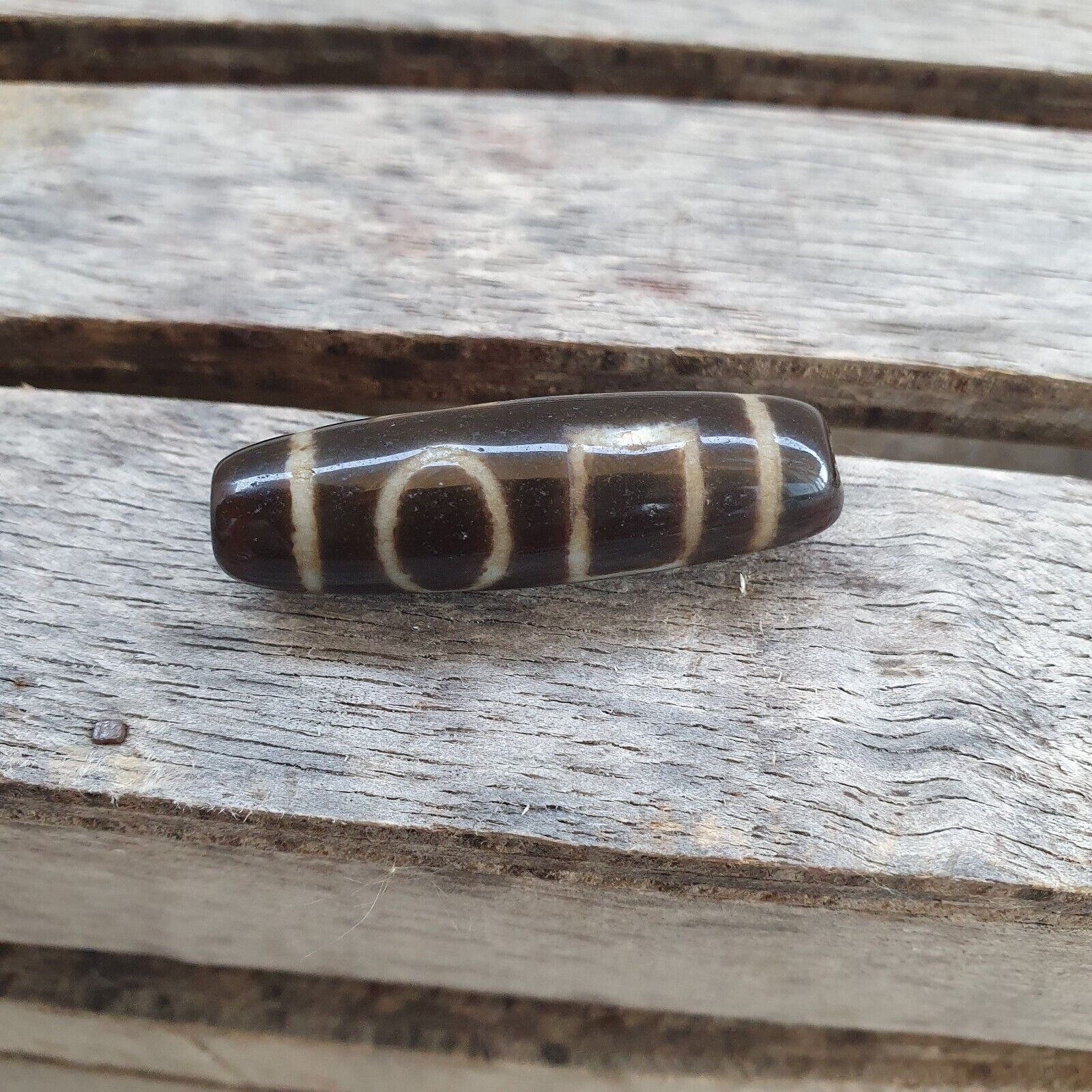 Nepalese Tibetan Himalayan 4 eyes Agate stone Dzi Bead Amulet AT12