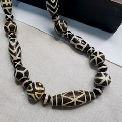 Vintage Black and White Pumtek Pyu Burmese Beads Long Necklace