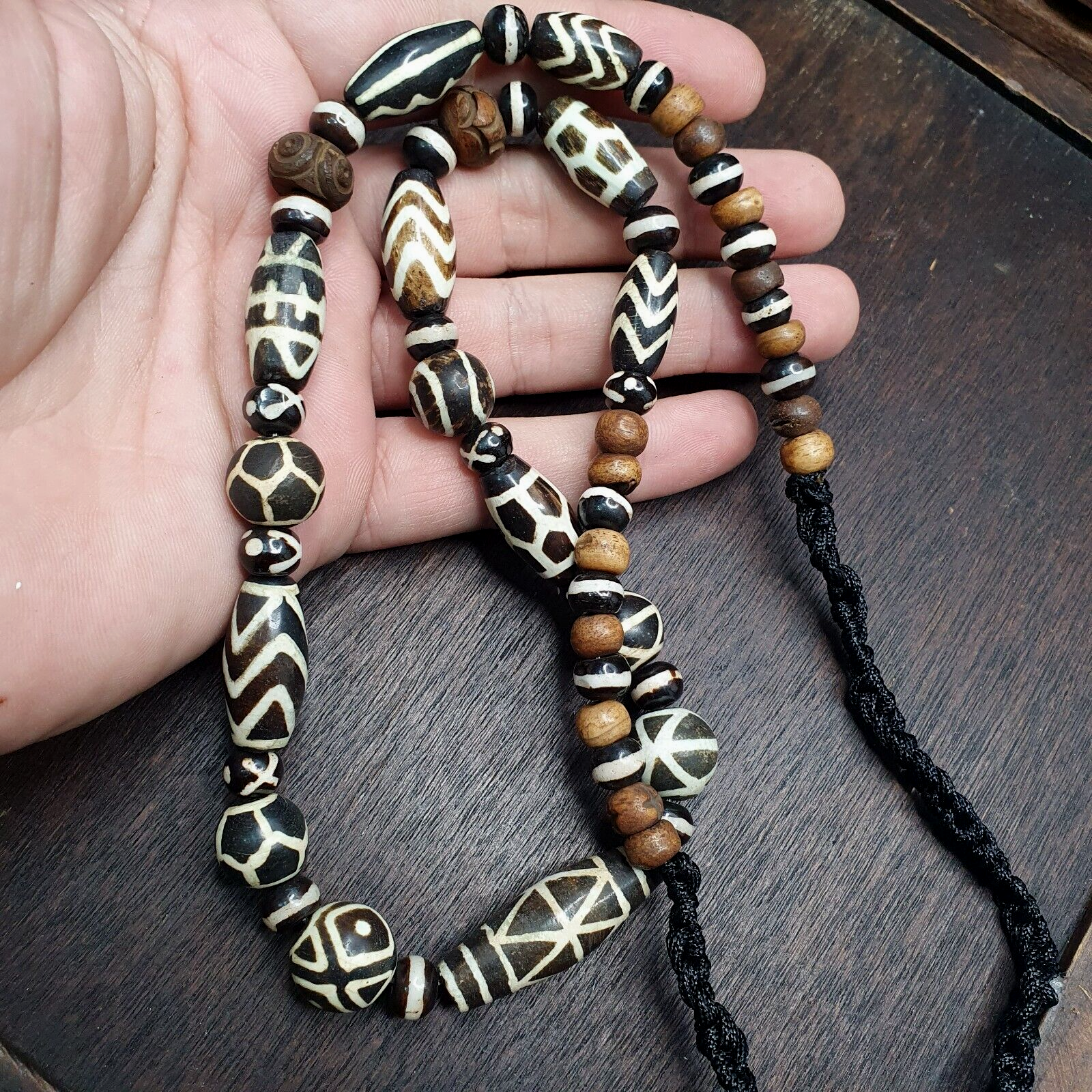 Vintage Black and White Pumtek Pyu Burmese Beads Long Necklace