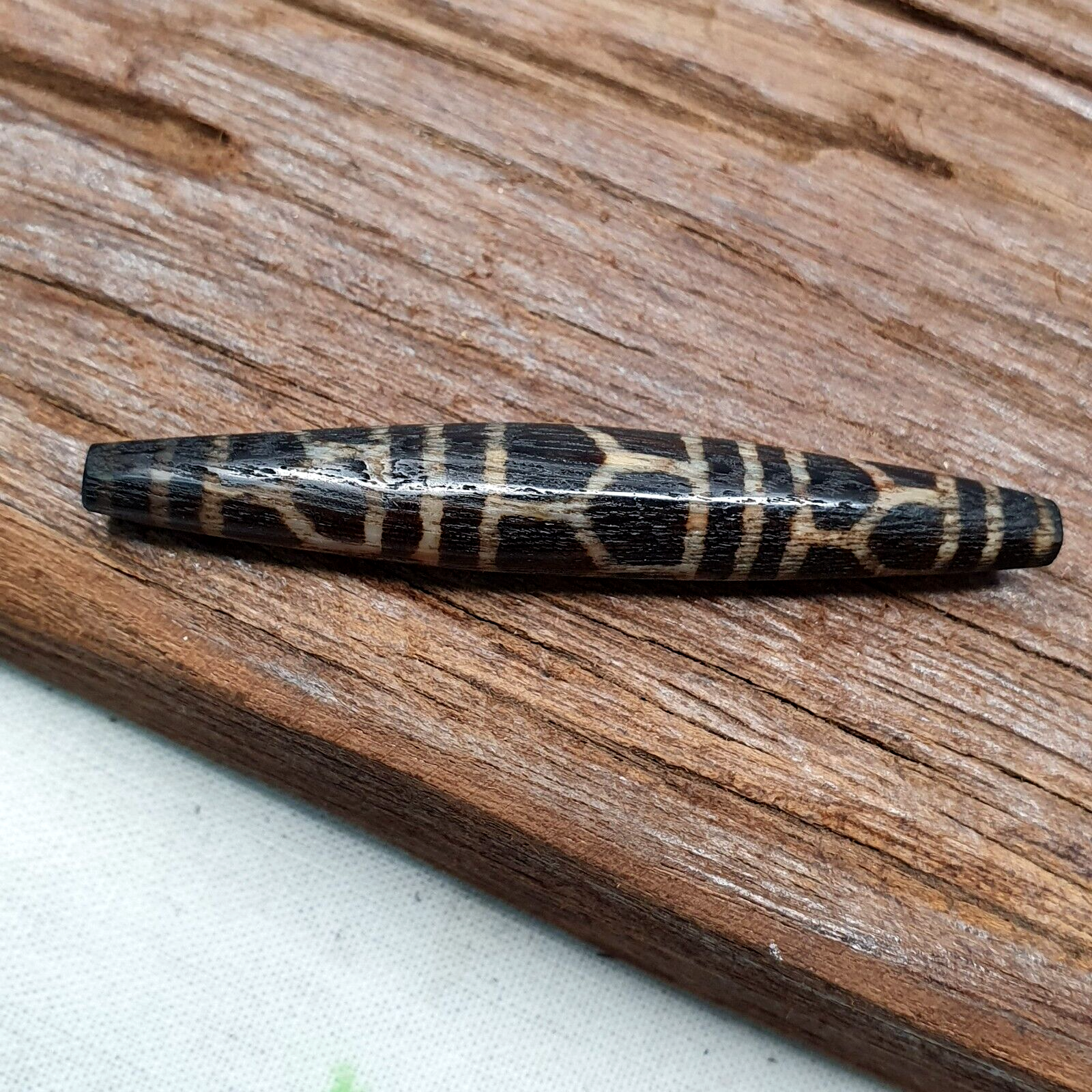 Vintage South Asian Burma Old Pumtek pyu beads petrified Wood Stone bead