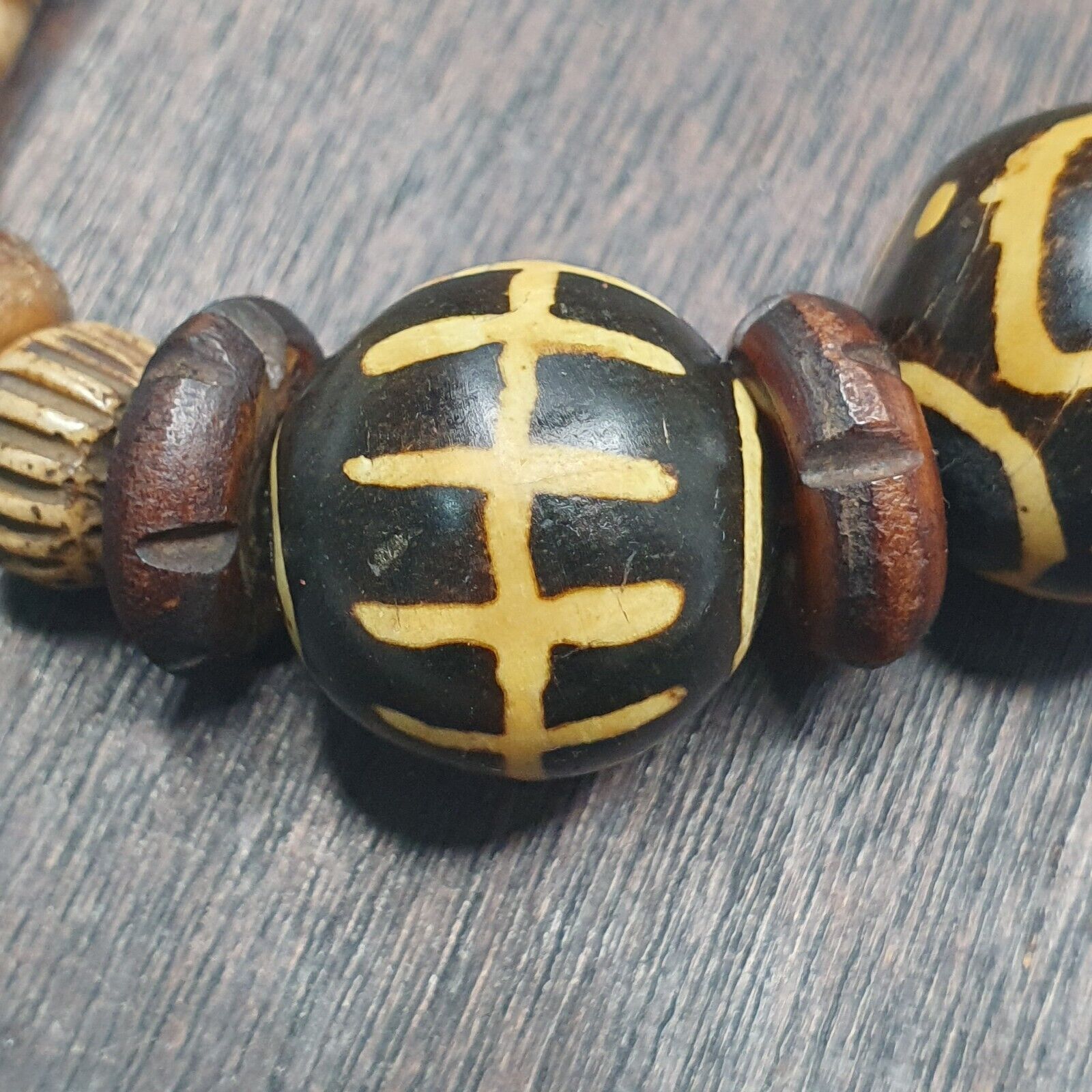 PUMTEK BEADS Necklace petrifiedwood Great Patterns Necklace
