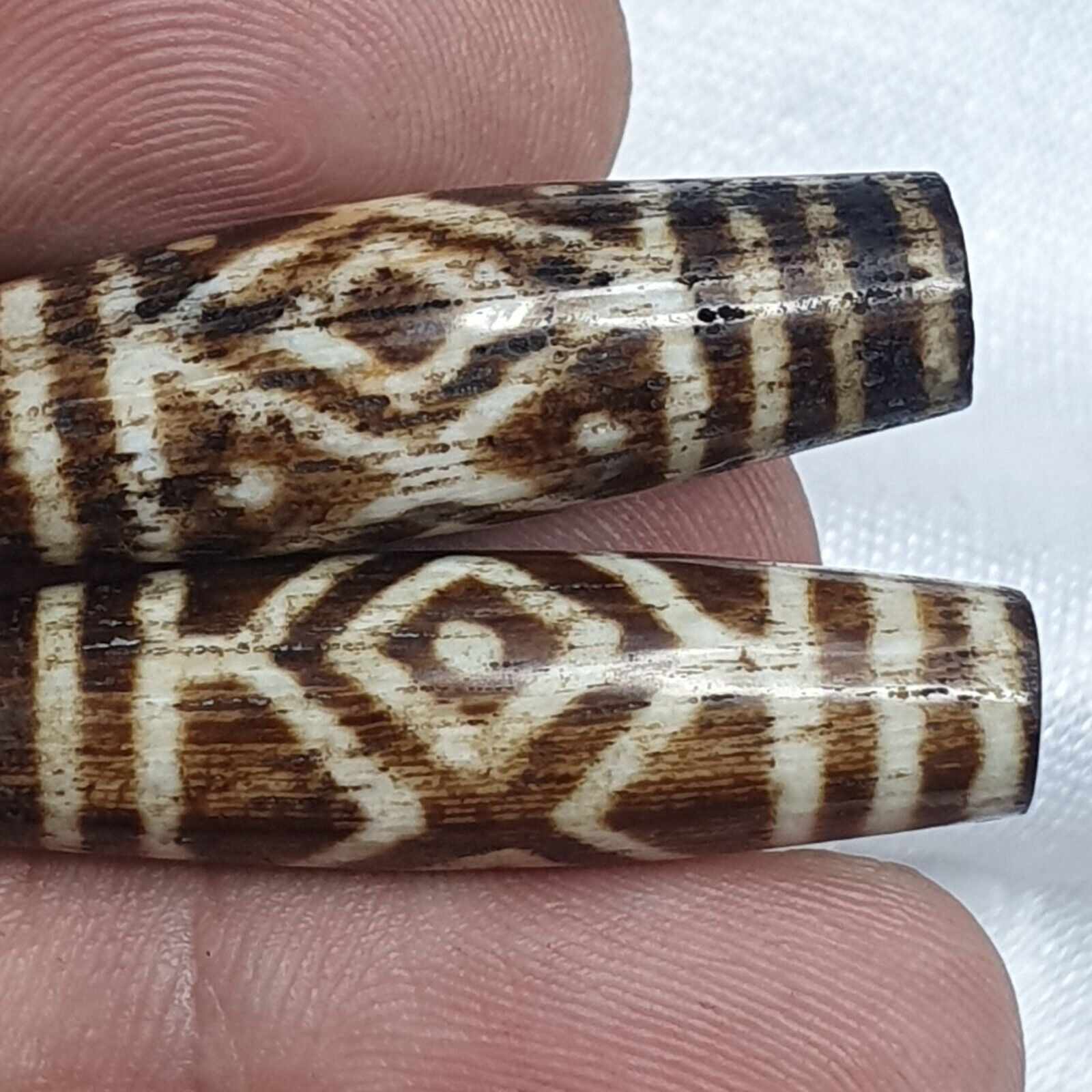 Lot 2 Antique PUMTEK PYU BEAD Rare patterns with SILKY PATINA PBD-4