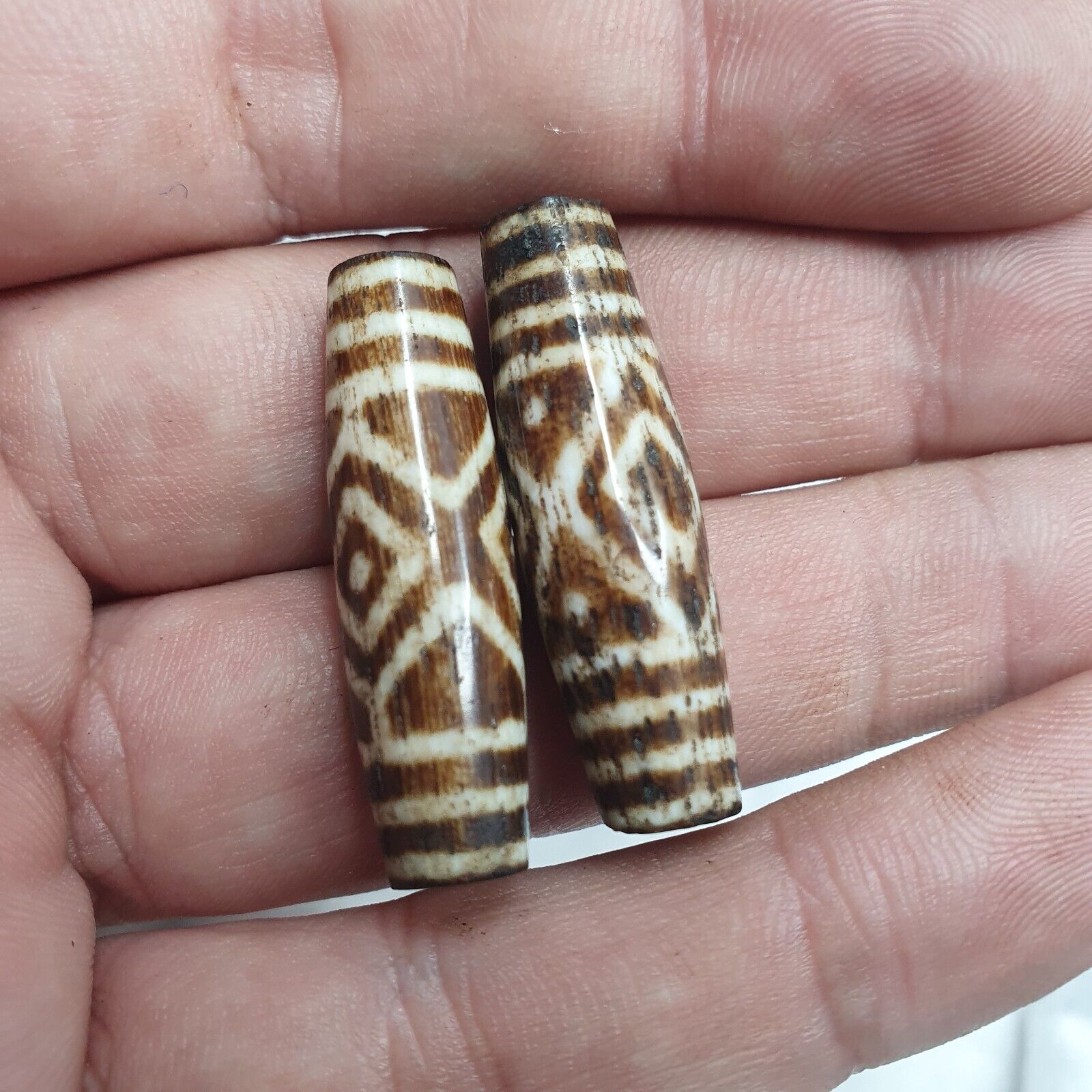 Lot 2 Antique PUMTEK PYU BEAD Rare patterns with SILKY PATINA PBD-4