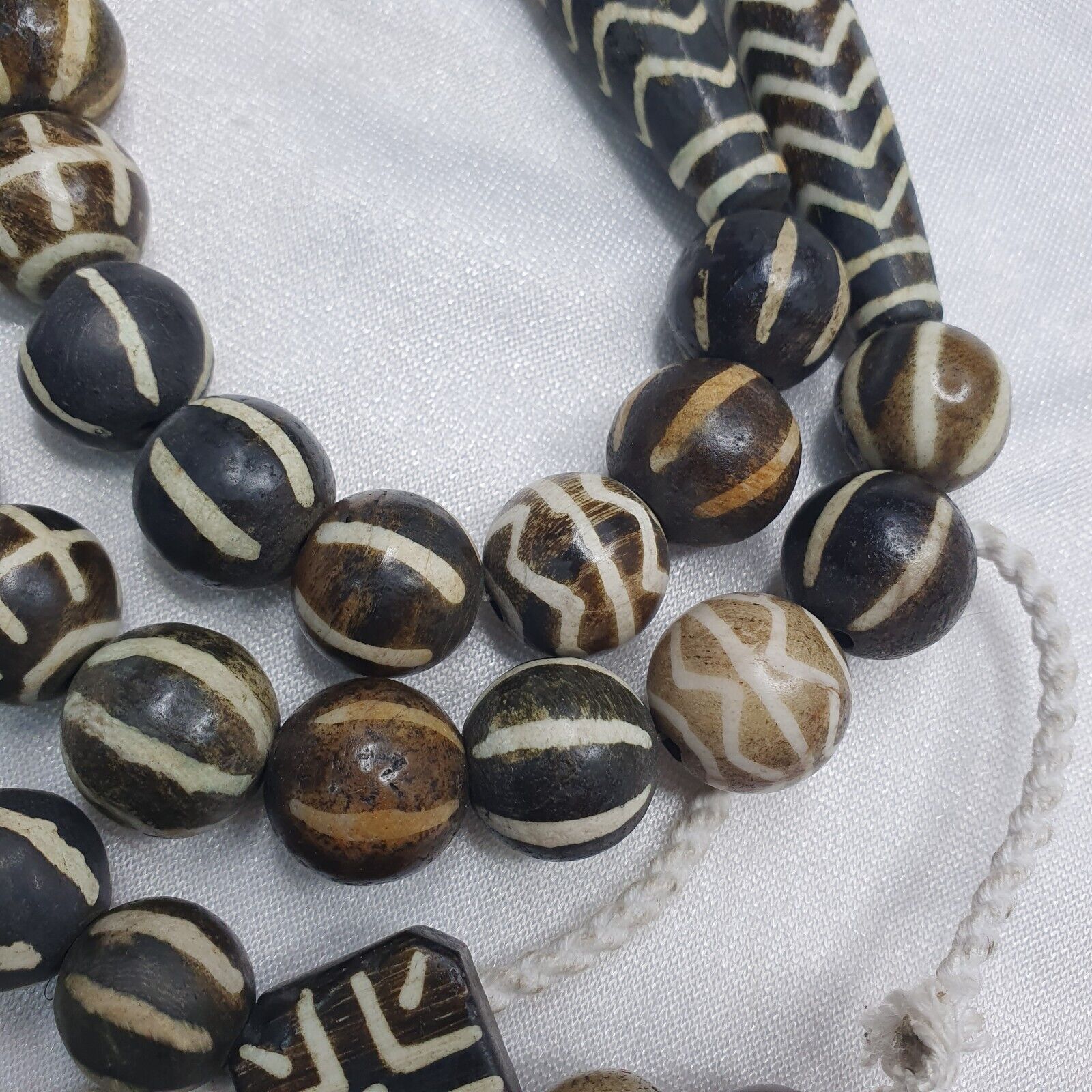 S Asian Burma Necklace Old Pumtek pyu beads petrified Wood Stone