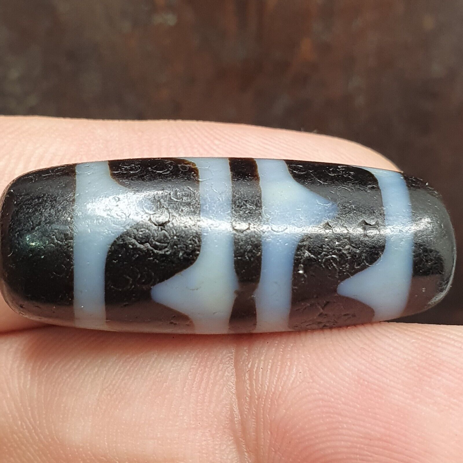 STB-2 HIMALAYAN Indo Tibetan Rusted Double Side Zigzag pattern Agate bead