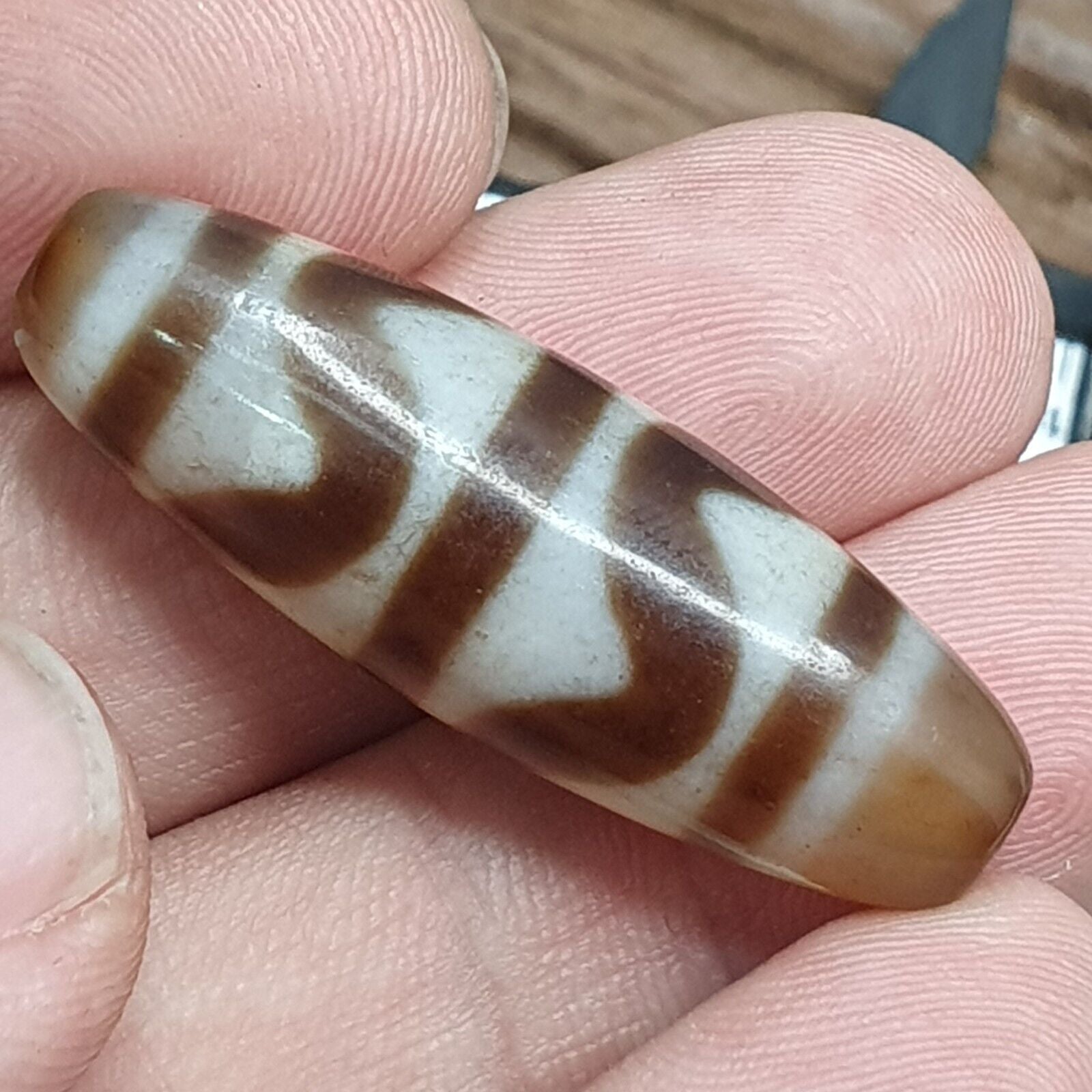 Himalayan Indo Tibetan Agate ZigZag Lines Bead unique Patterns Dzi Amulet