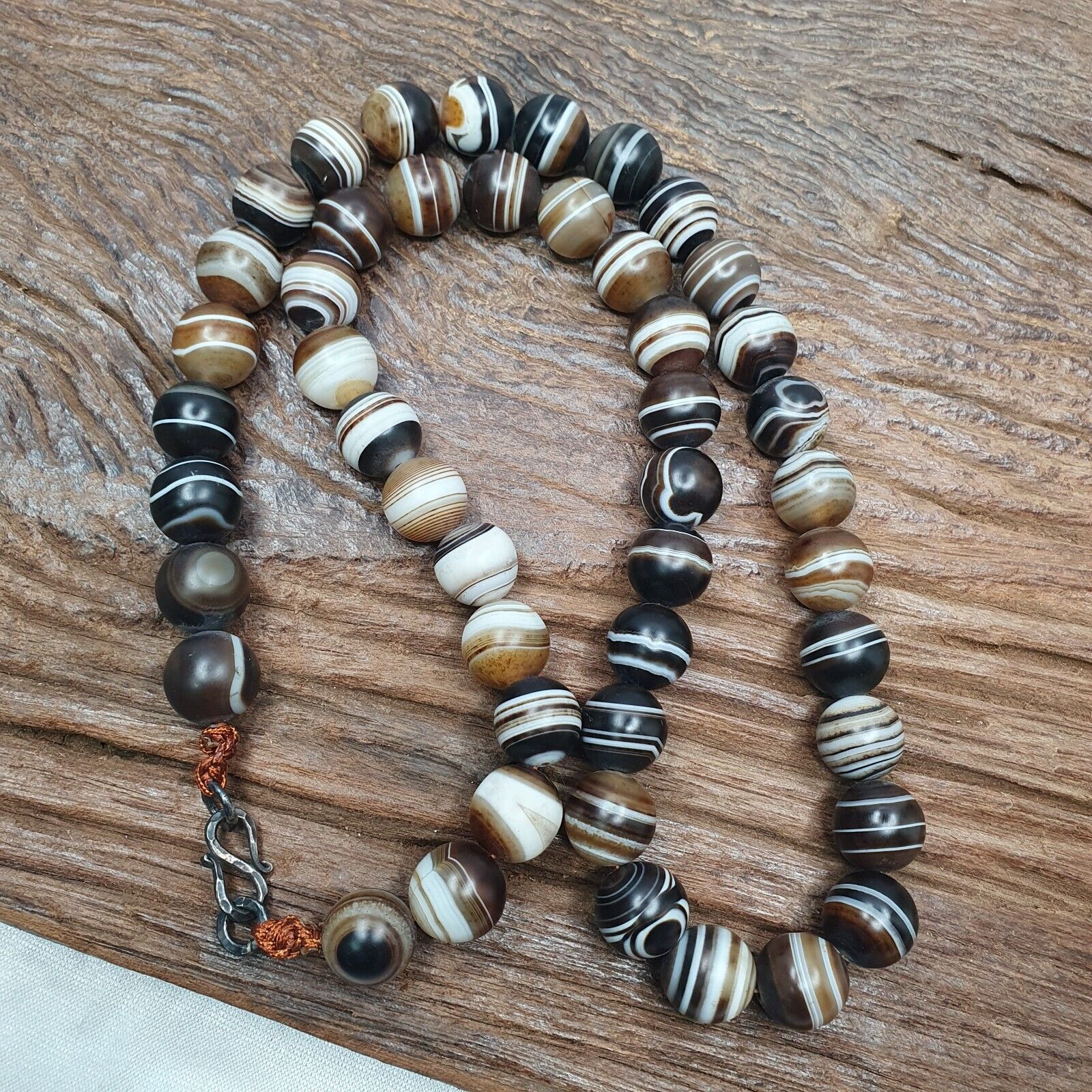 Lot 47 INDO Himalayan Eye Beads Soleimani Banded Agate Beaded Necklace