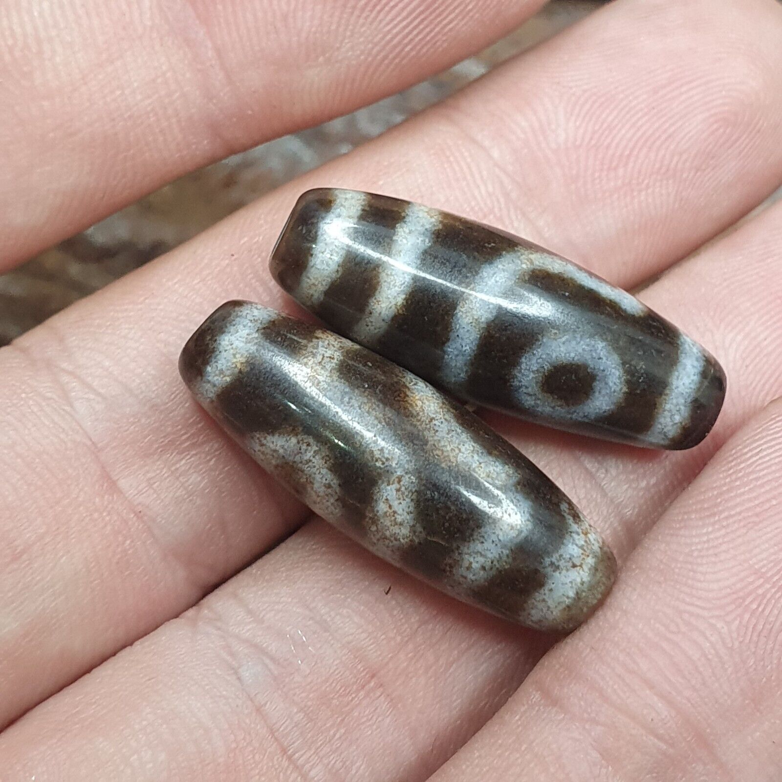 Lot 2 Eye Beads Tibetan dzi bead old amulet Agate Tibet gzi pendant SHD-3