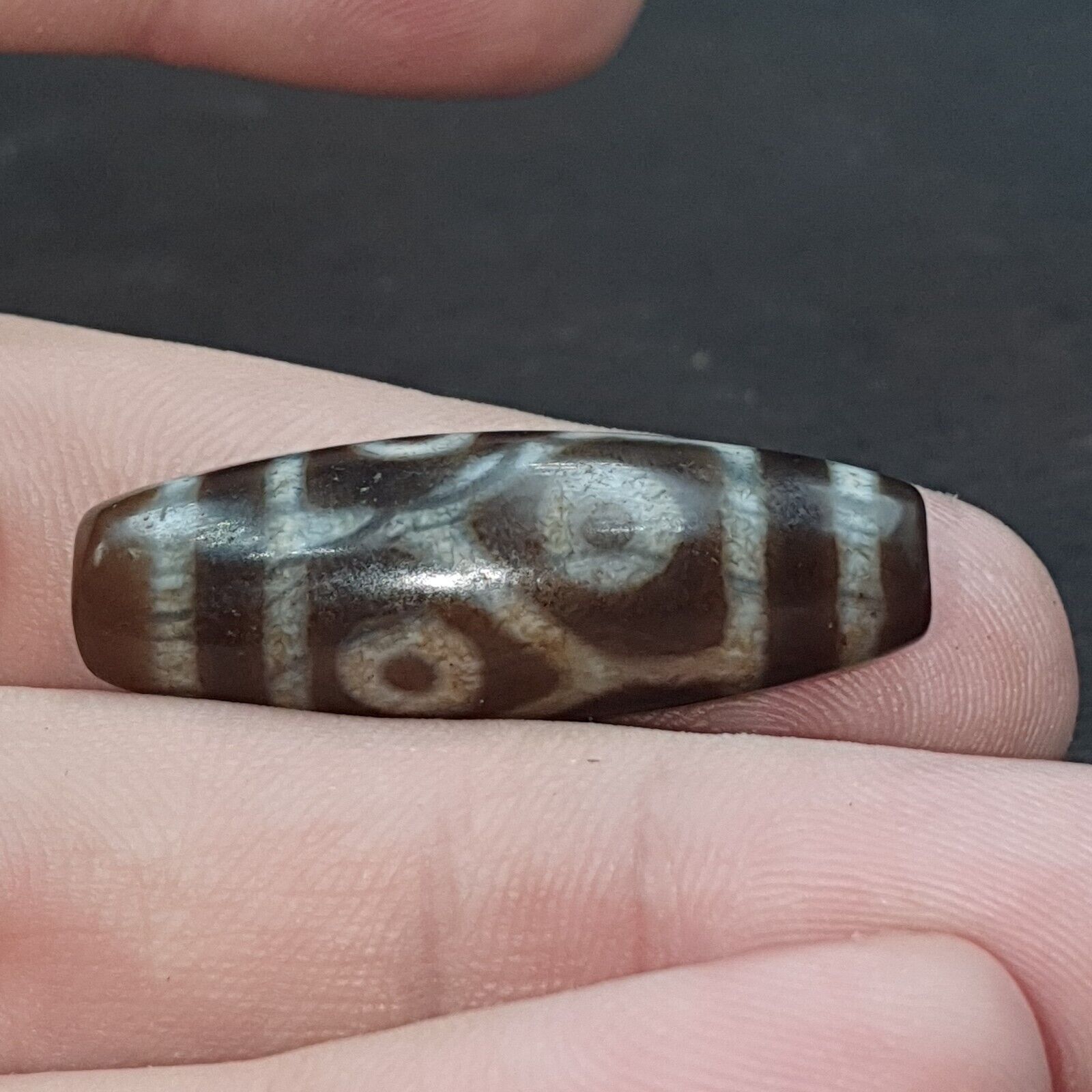 Round totem Heaven 6 Eyes Tibetan Old Agate Dzi Bead Amulet Pendant