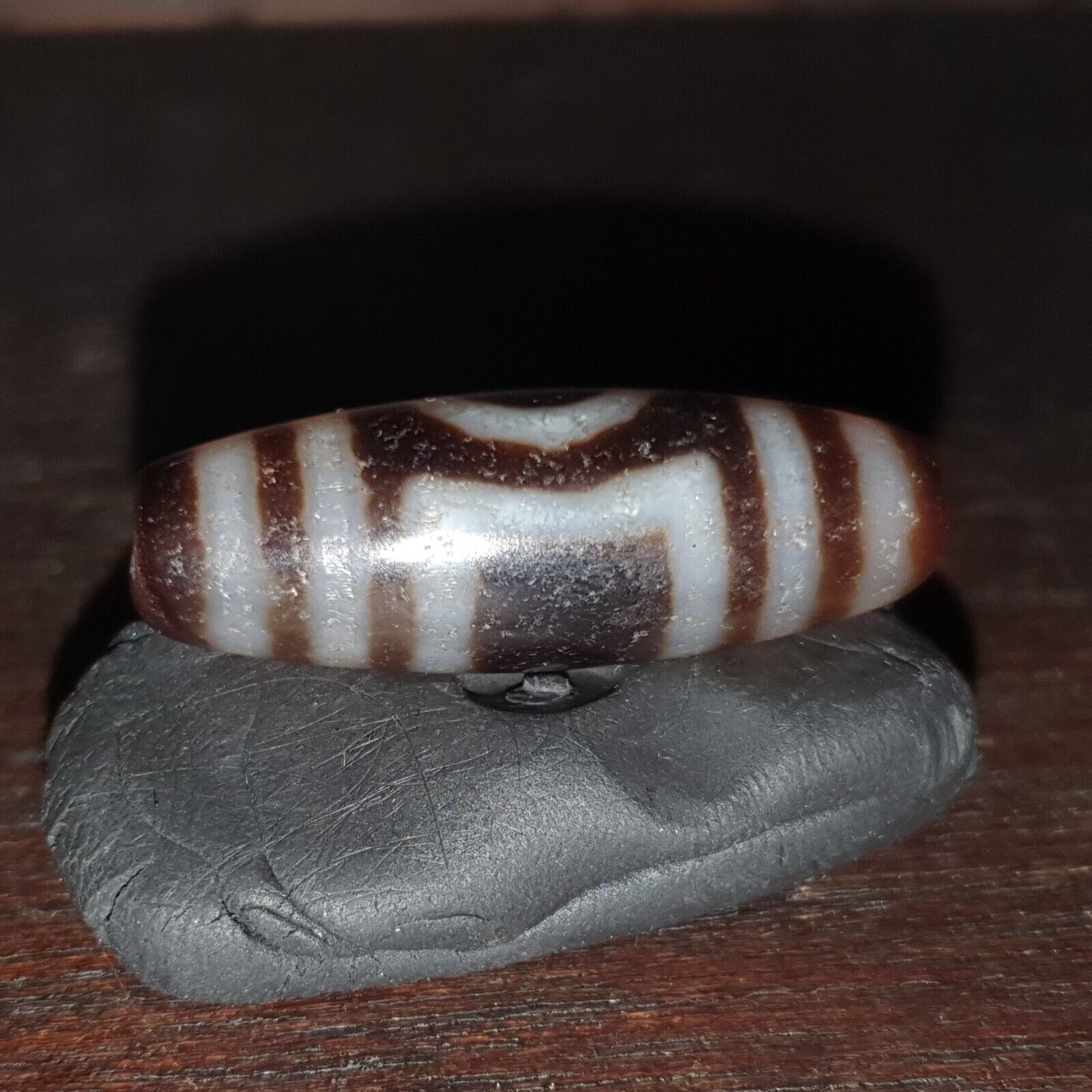 Tibetan Old Agate Dzi Bead ‘ 2 Eyes ’ Circle & Square TOTEM Amulet Pendant