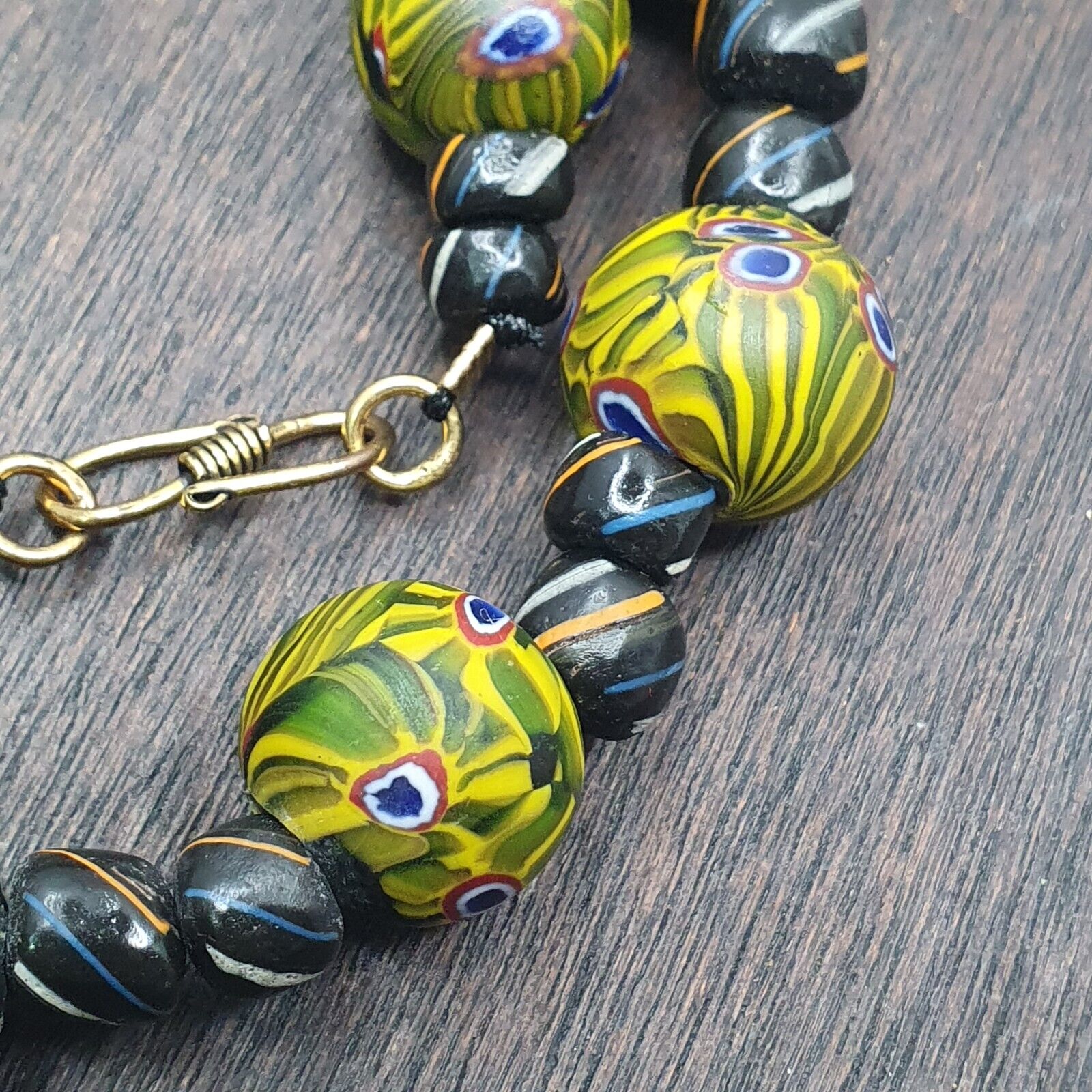 Vintage Roman Style Green Gabri Eyes Glass Beads Necklace