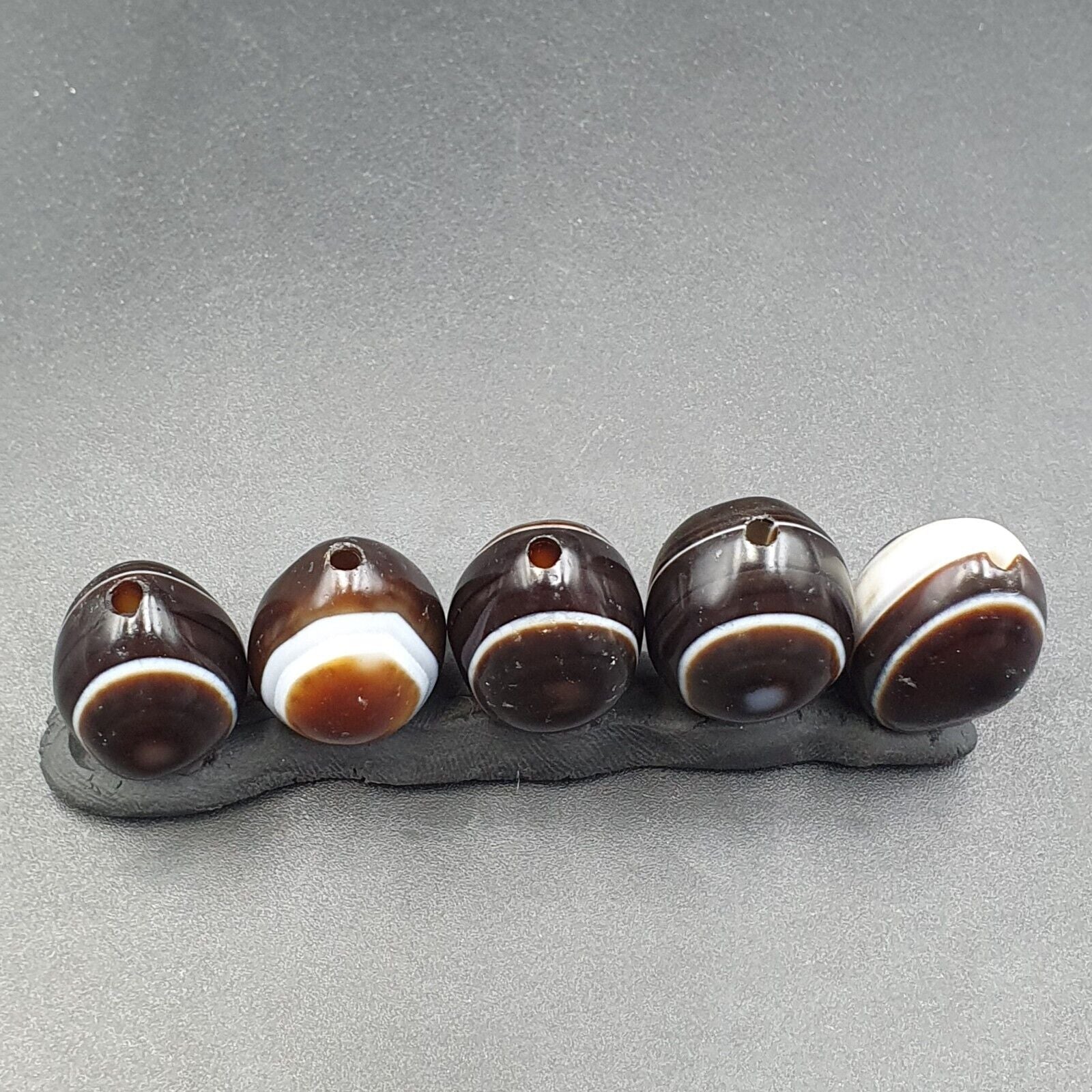 5 Beads lot INDO Himalaya Goat Eye Agate stone Bead Suleimani Agate Amulets