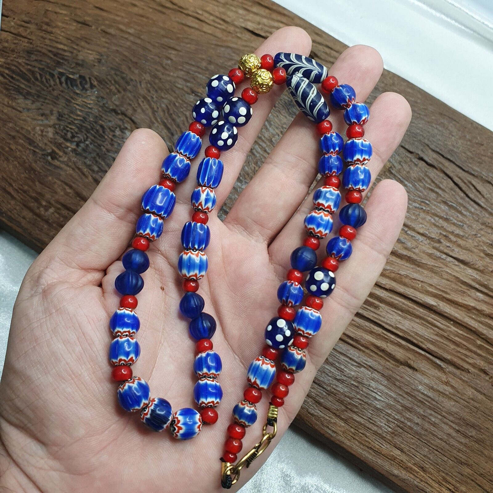 Venetian Style Mix beads whiteheart, Chevron,feather,Skunk Beads necklace