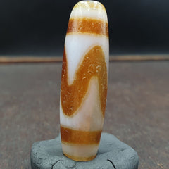 Soft Skin Tibetan bead old agate Tiger teeth dzi pure amulet tibet eyes
