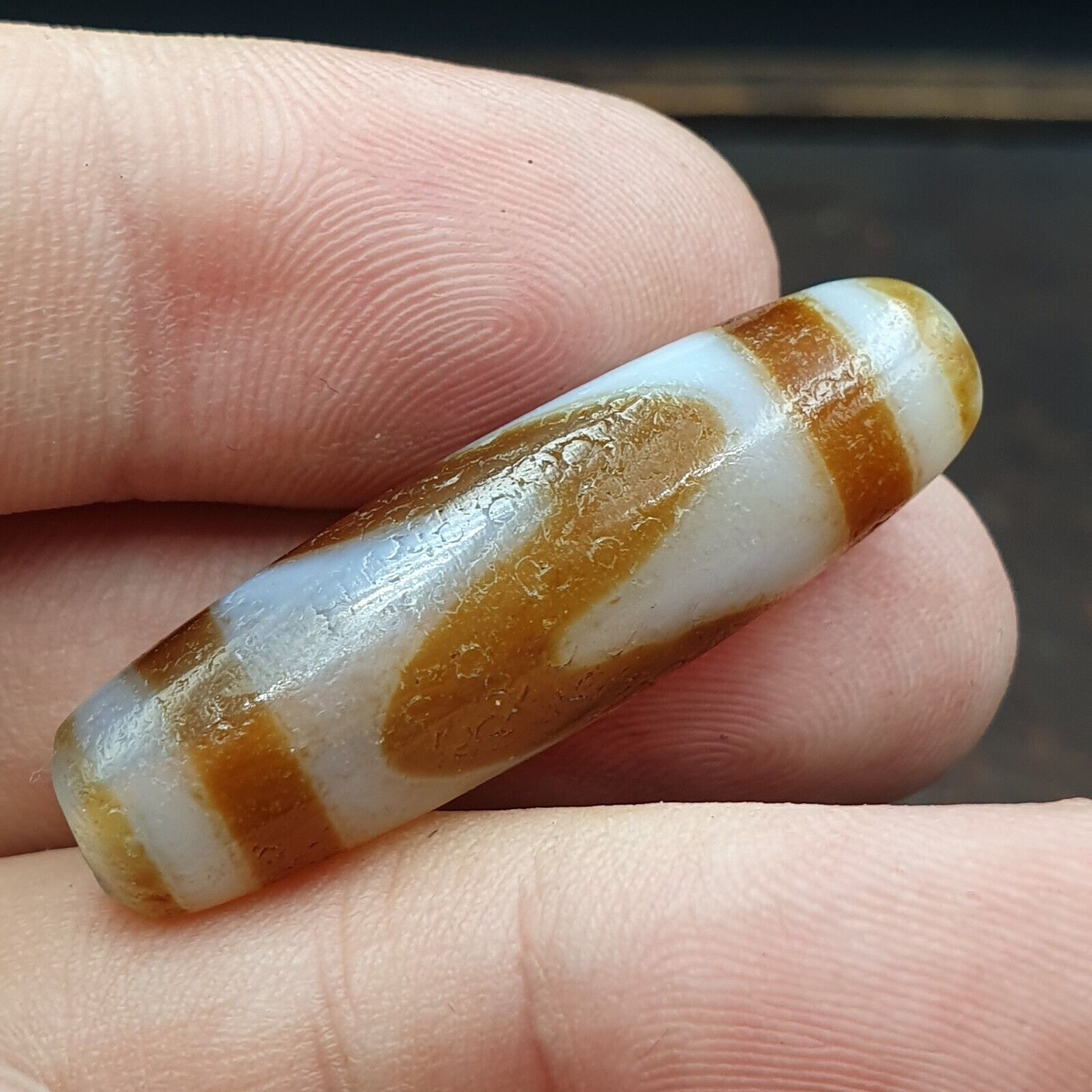 Soft Skin Tibetan bead old agate Tiger teeth dzi pure amulet tibet eyes